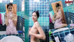 คลิปหลุดไลฟ์สด สาวหน้าสวยหุ่นเด็ดๆมาแก้ผ้าช่วยตัวเองลีลาเด็ดๆ มาแหวกขาช่วยตัวเองลีลาอย่างมันส์ ครางเสียวงานโครตดี