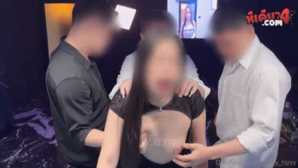 คลิปหลุดOnlyfans honeytipsy น้องฮันนี่สาวหุ่นเด็ดๆ มาโดนหนุ่มๆ 3 คนมาจับรุมเย็ดสวิงกิ้งโดนจับขึ้นขย่มเย็ดร่อนเอวโครตเด็ดจัดๆ มาแหวกขาซอยหีอย่างมันส์ครางเสียวอย่างเด็ดจัดๆลีลาอย่างแจ่ม