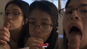 คลิปหลุดน้องเซีย สาวแว่นหน้าตาดีจับควยมาโม็คอย่างเงี่ยนท่าจะหิวควยจัด xxx อมควยไม่หยุดทั้งอมทั้งเลีย อมทีมิดลำอย่างเสียว ก่อนจะแตกคาปากอย่างเด็ด